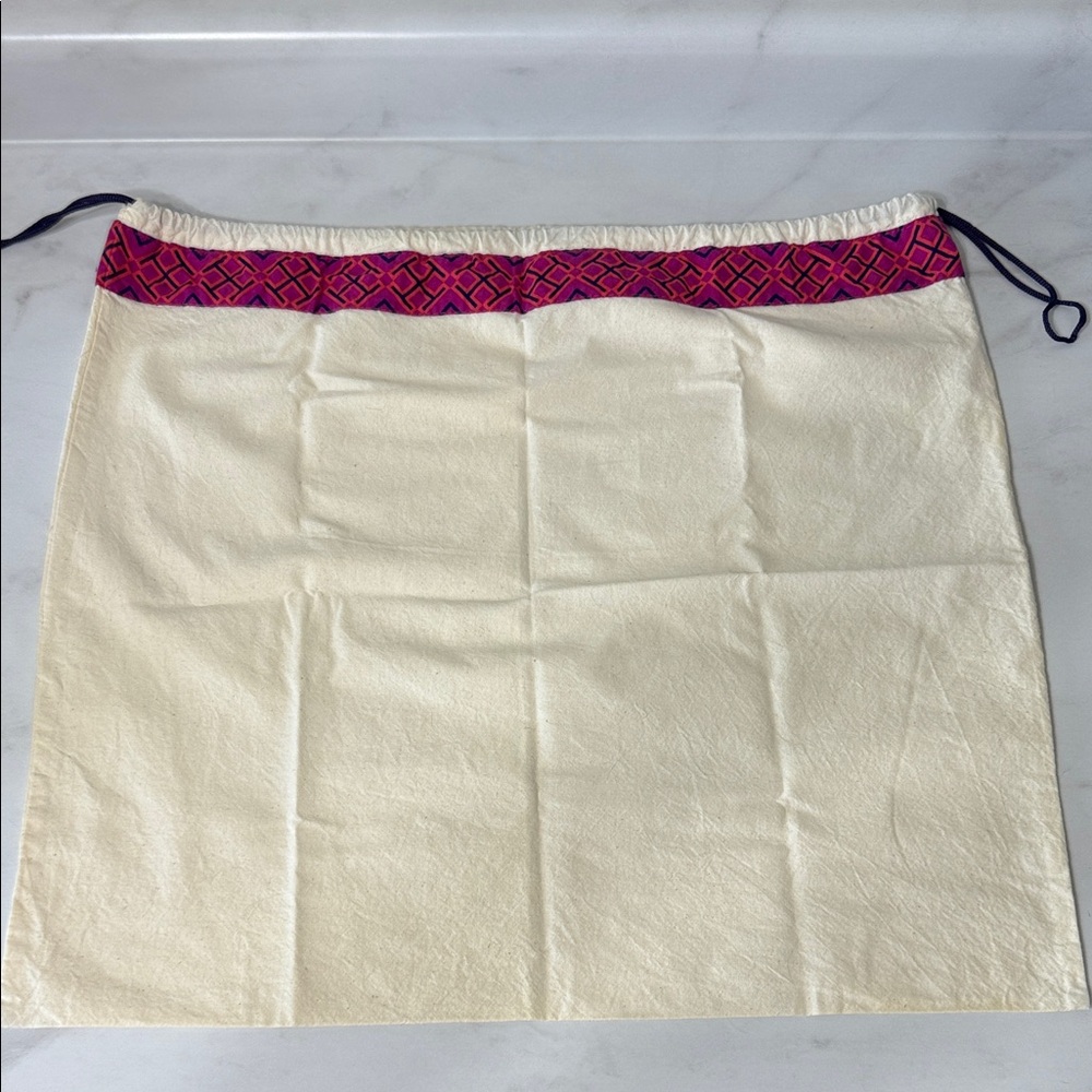 Tory Burch Dust Bag with Pink Geometric Trim